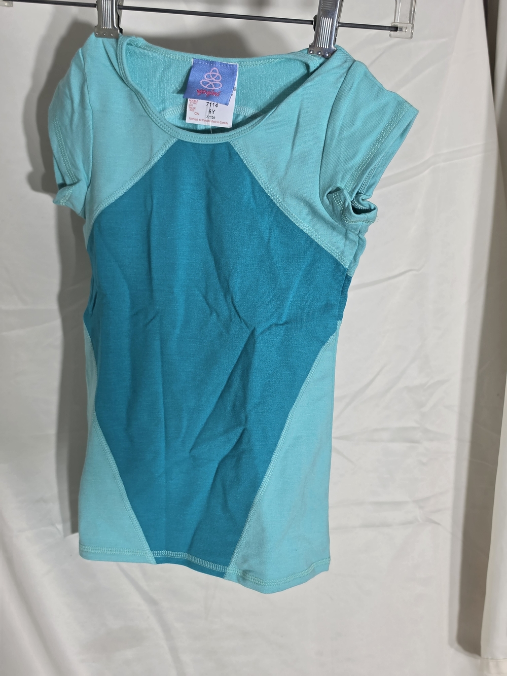 Yogini Girls' Teal & Aqua Colorblock Tank Top